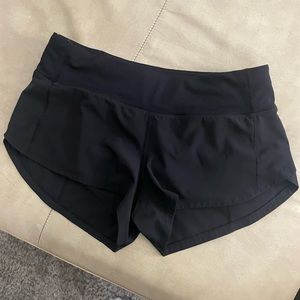 Lululemon Speed Up Low-Rise Lined Short 2.5"